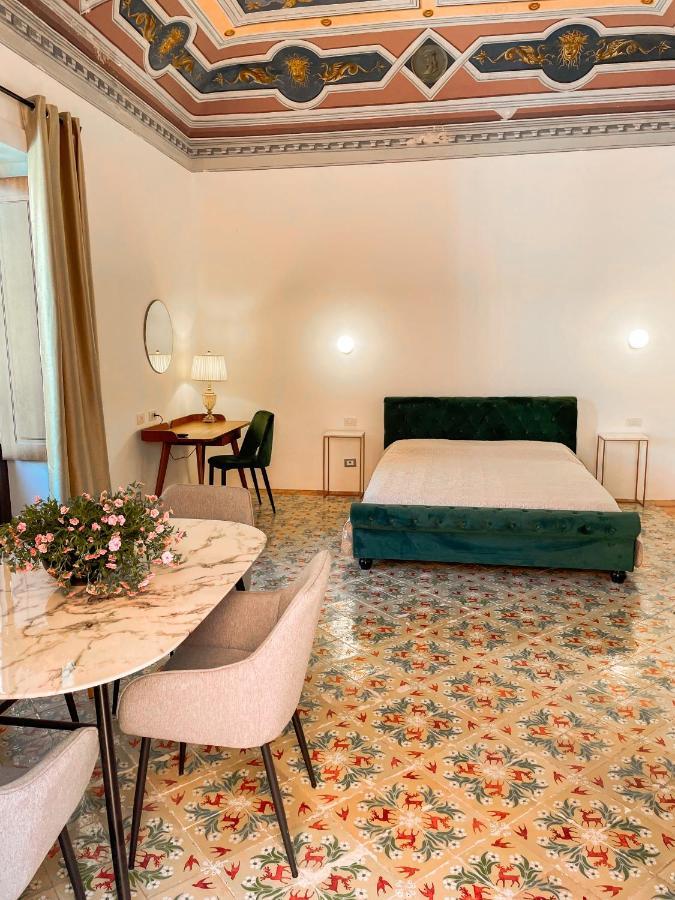 B&B Faraglione 利帕里 外观 照片